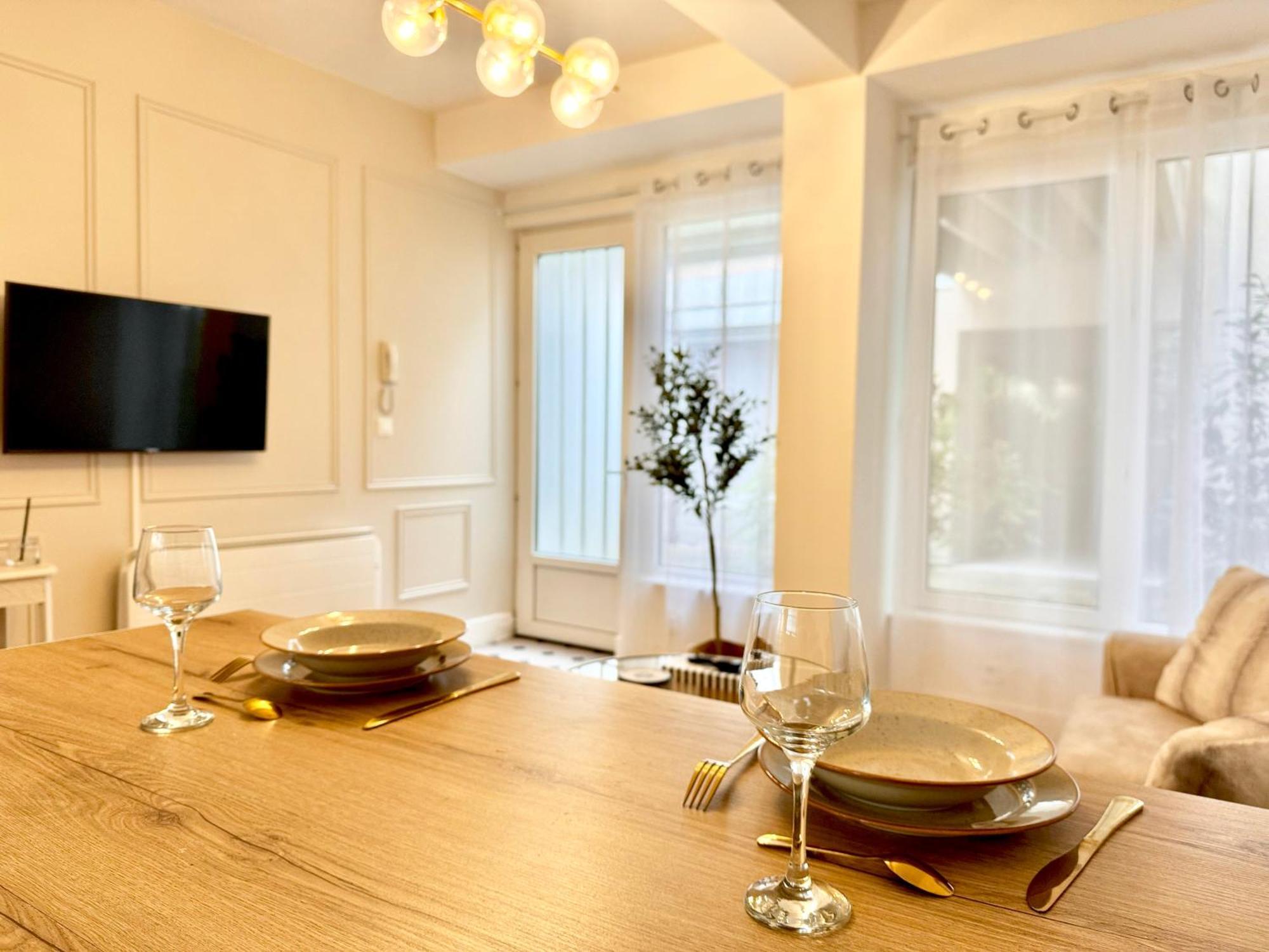 L'Olivier - Netflix - Bureau - Proche Centre Troyes Apartment ภายนอก รูปภาพ